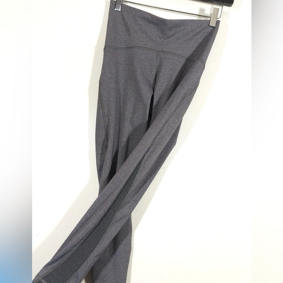 Lululemon Train Times 7/8 Pant Leggings 25" Heathered Black Women's Size 6 - Picture 5 of 6